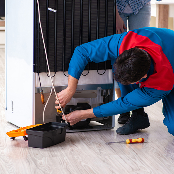 how long does it usually take to repair a refrigerator in Deatsville